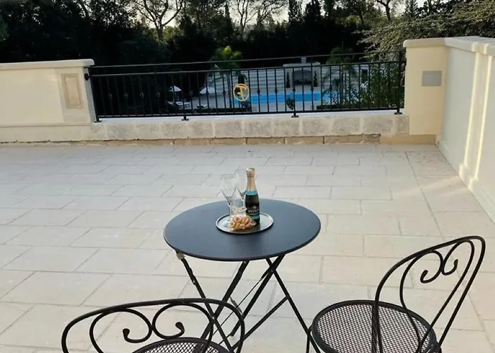 Di Noi לינה וארוחת בוקר 4*